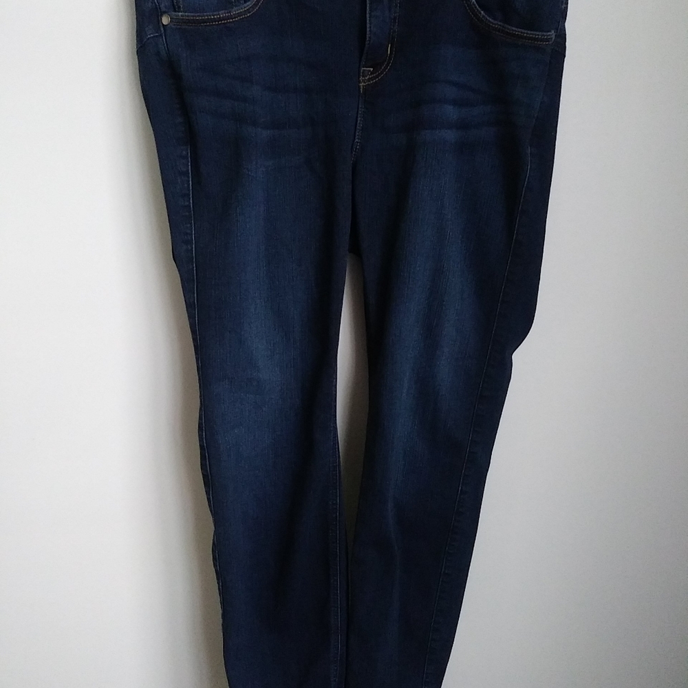 TORRID DARK BLUE BOMBSHELL STRAIGHT JEANS SIZE 16R